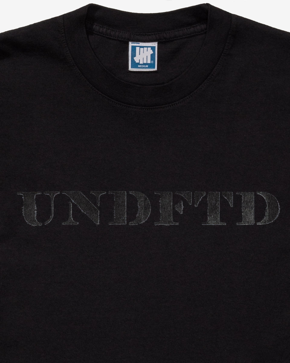 UNDEFEATED STENCIL S/S TEE – Undefeated