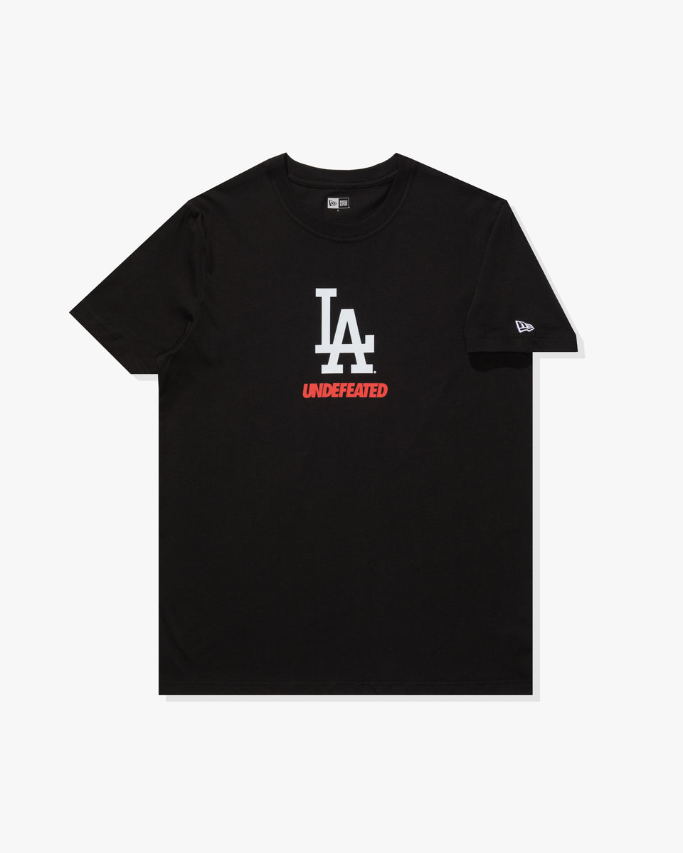 UNDEFEATED X NE X DODGERS STACKED LOGO S/S TEE – Undefeated