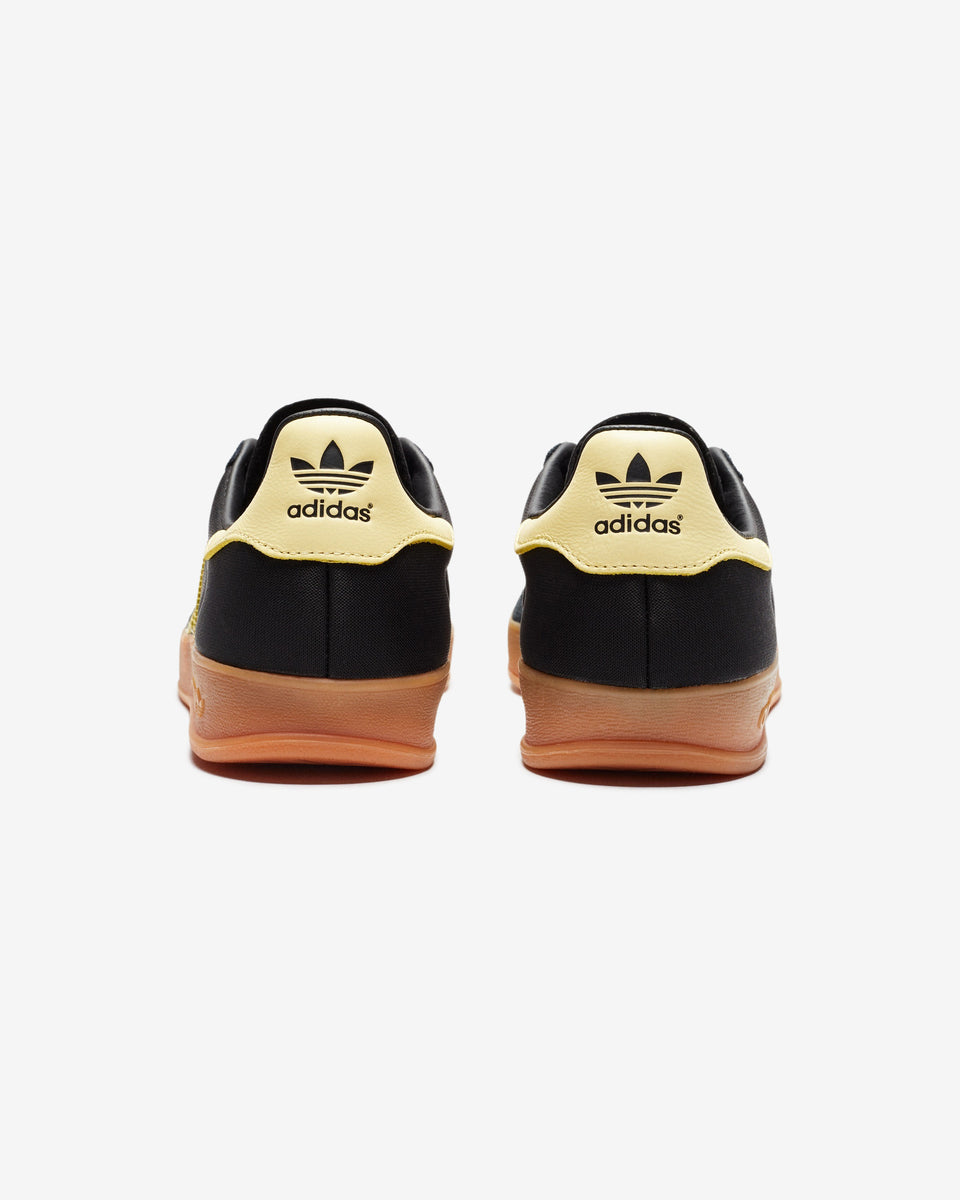 ADIDAS GAZELLE INDOOR CBLACK/ ALMYEL/ GUM2 – Undefeated