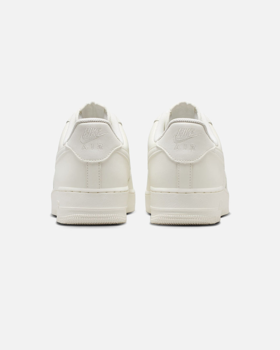 NIKE AIR FORCE 1 '07 - SAIL – Undefeated