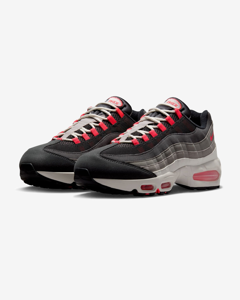 NIKE AIR MAX 95 'BIG BUBBLE' PRM - ANTHRACITE/ SOLAR RED – Undefeated