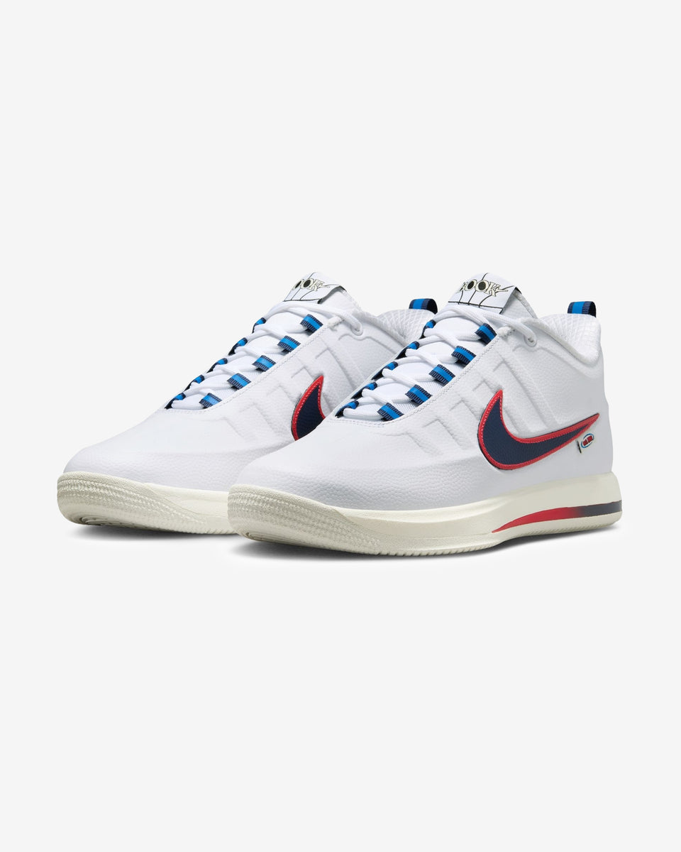 NIKE BOOK 2 
