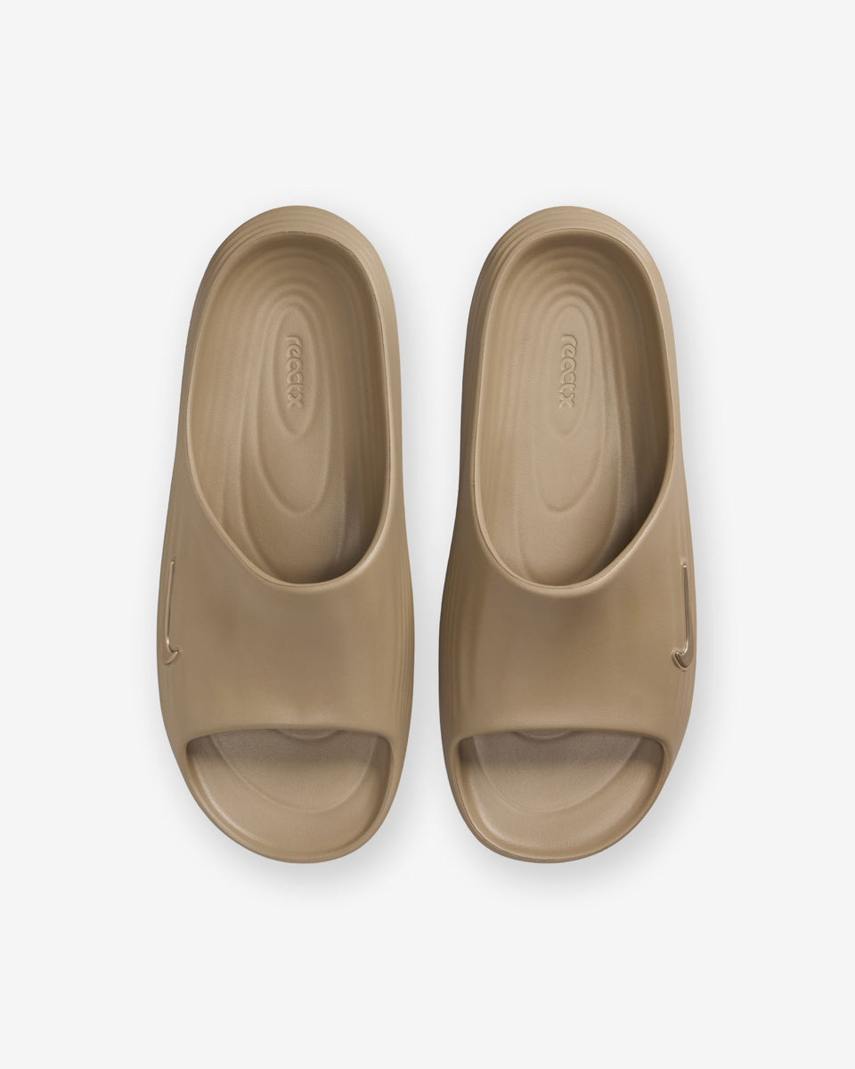 NIKE REACTX REJUVEN8 SLIDE - KHAKI – Undefeated