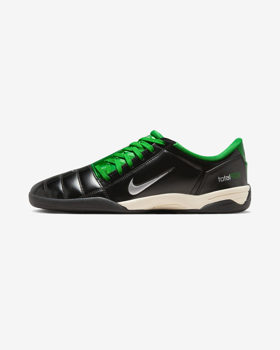 NIKE TOTAL 90 SP - BLACK/ METALLICSILVER – Undefeated