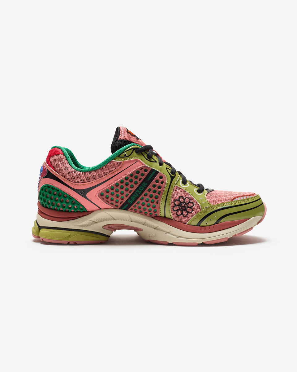 SAUCONY X JAE TIPS PROGRID TRIUMPH 4 - PEACH/ LEAF – Undefeated