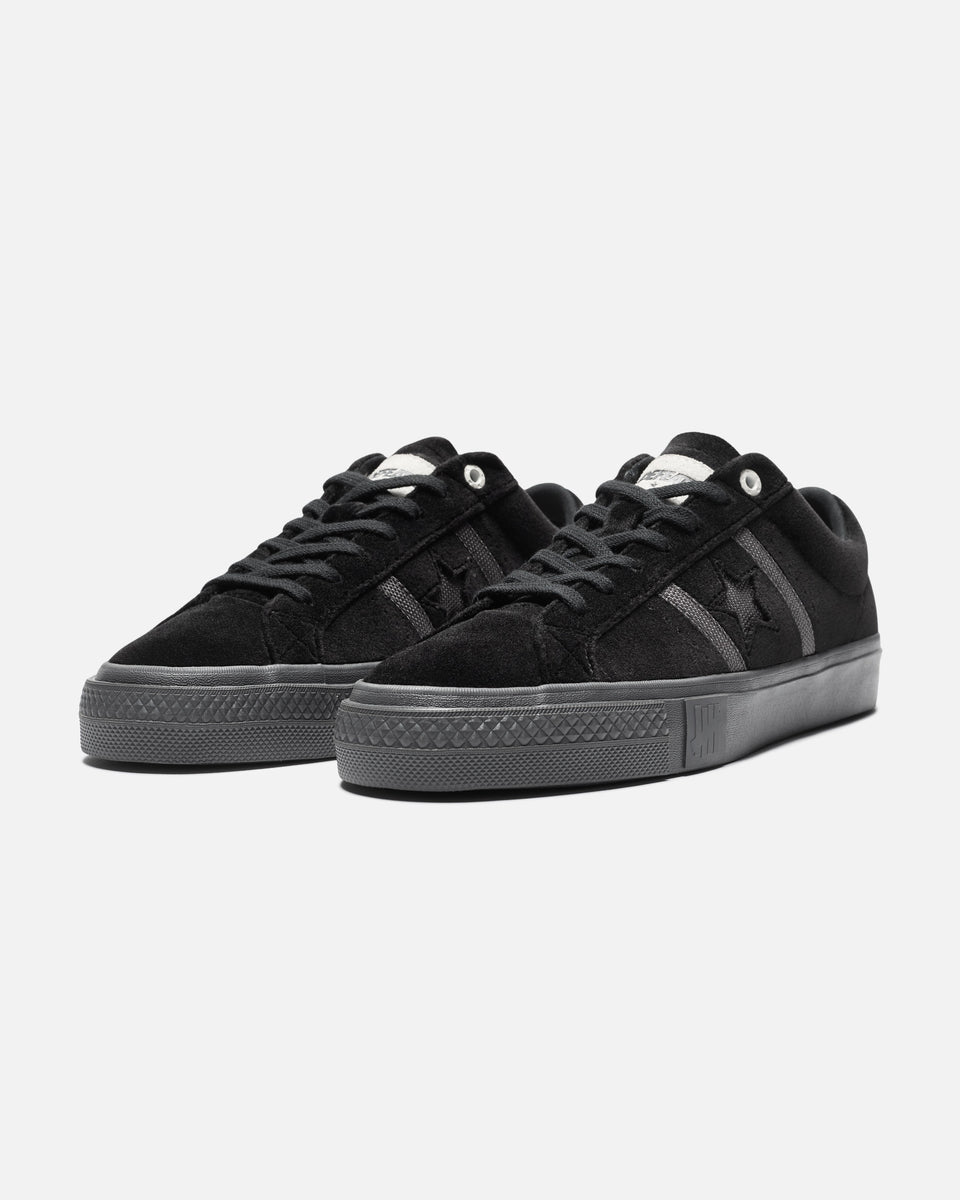 One Star Academy Undefeated Converse UNDEFEATED X CONVERSE ONE