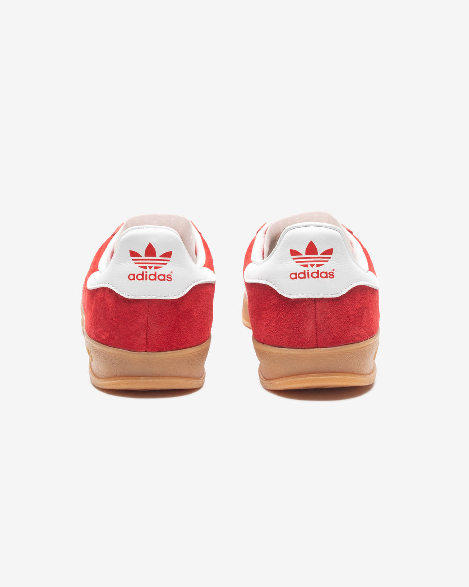 ADIDAS GAZELLE INDOOR - SCARLET/ FTWWHT Undefeated ADIDAS GAZELLE INDOOR - SCARLET/ FTWWHT Undefeated