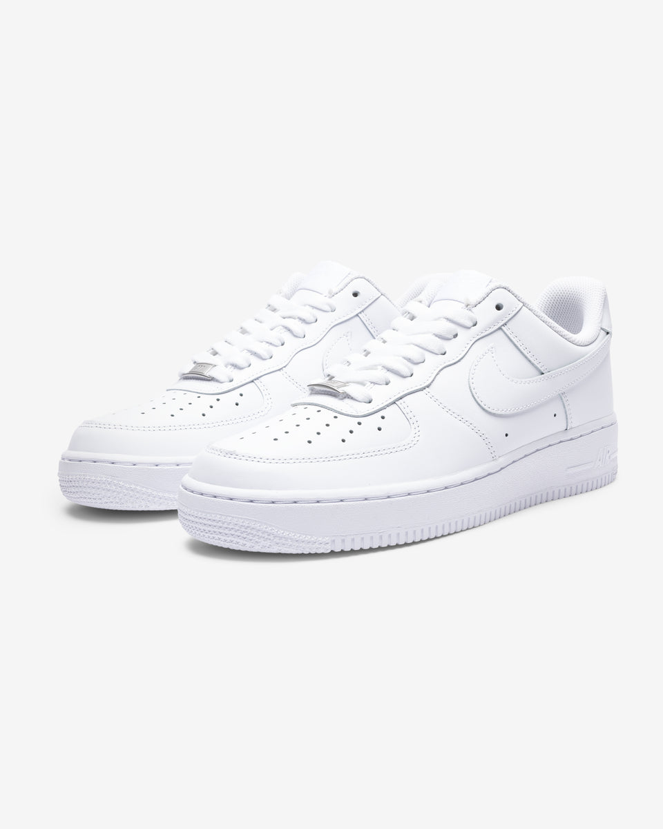 NIKE AIR FORCE 1 '07 - WHITE â Undefeated