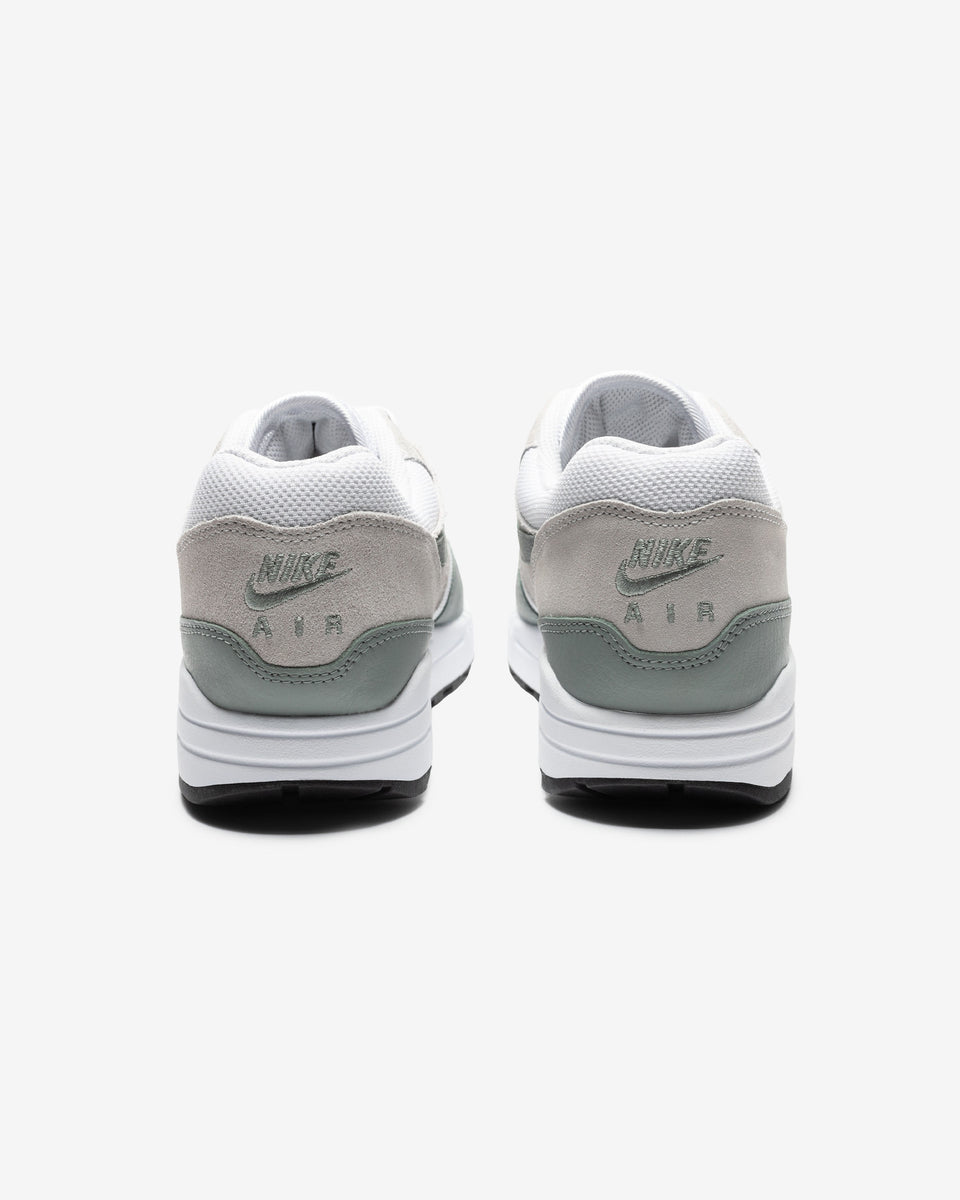 NIKE AIR MAX 1 SC - WHITE/ PHOTONDUST/ – Undefeated