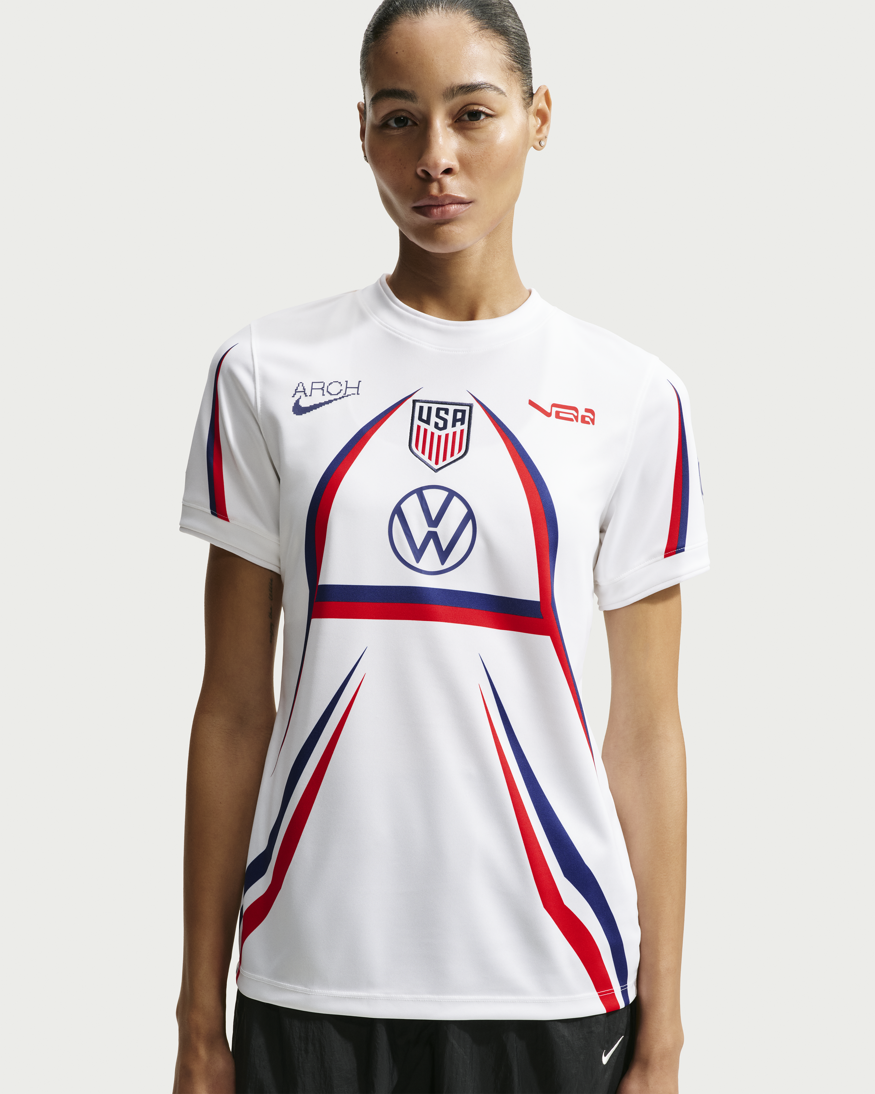 NIKE WMNS X VAA USA PREMATCH JERSEY - WHITE – Undefeated