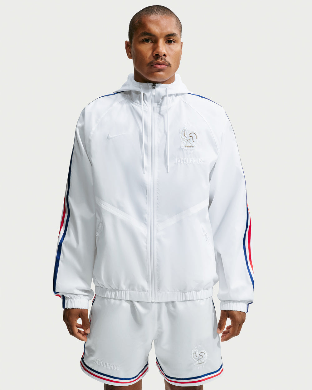 S*様 NIKE JACQUEMUS ナイロンジャケット ホワイト NIKE X JACQUEMUS FR ANTHEM JACKET - WHITE – Undefeated