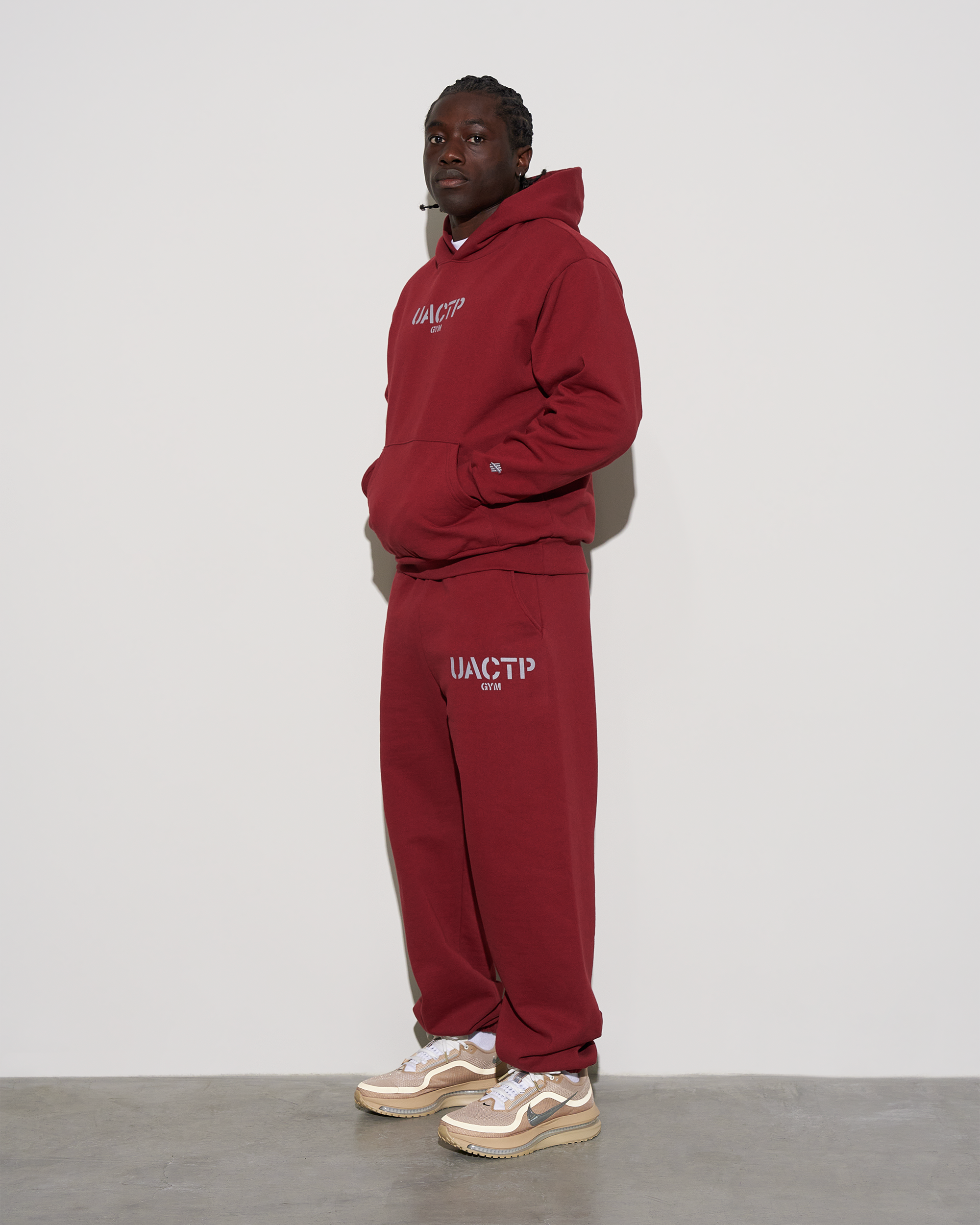 UACTP STENCIL GYM PULLOVER HOOD - BURGUNDY