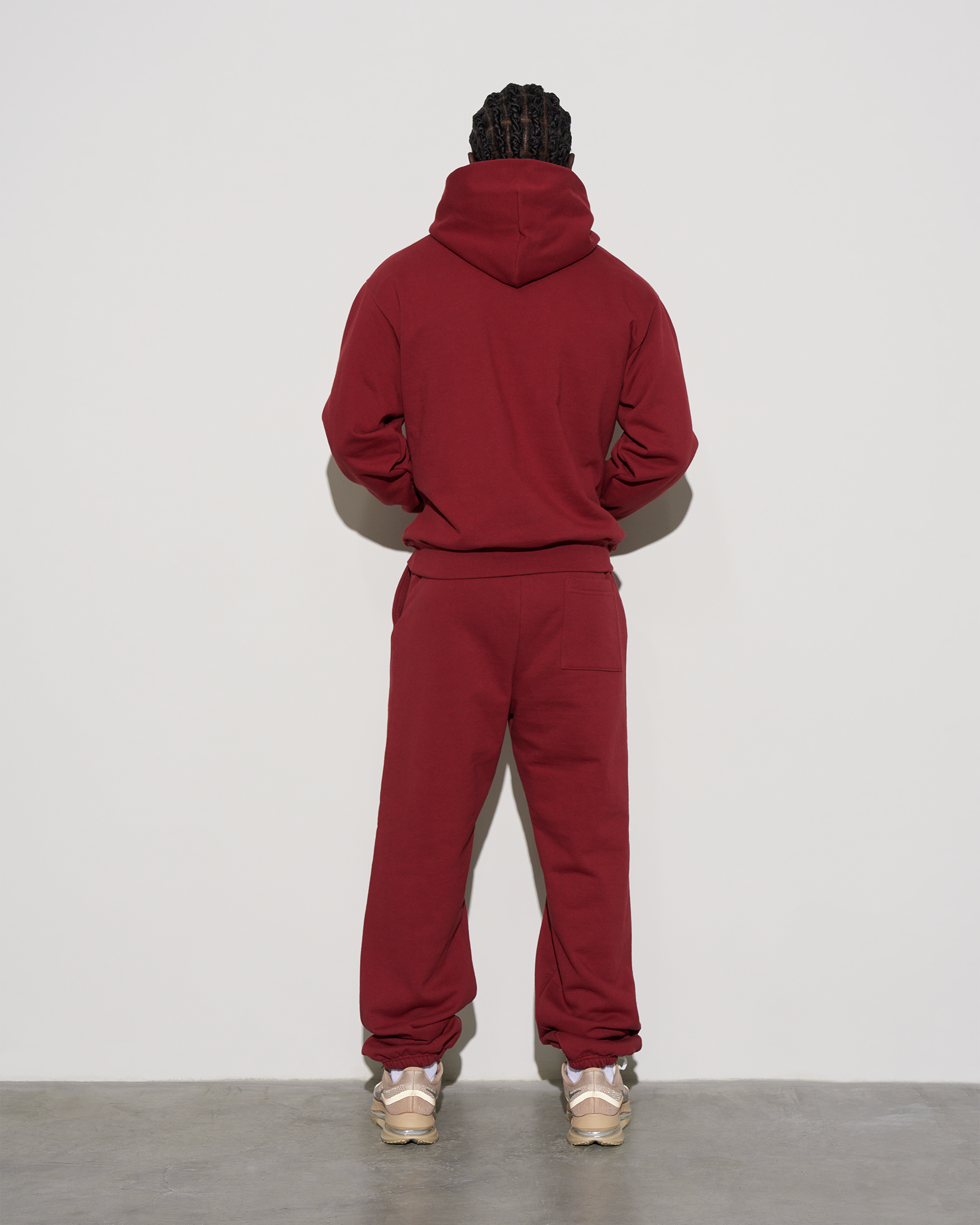 UACTP STENCIL GYM SWEATPANT - BURGUNDY