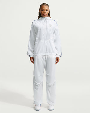 S*様 NIKE JACQUEMUS ナイロンジャケット ホワイト NIKE X JACQUEMUS FR ANTHEM JACKET - WHITE – Undefeated