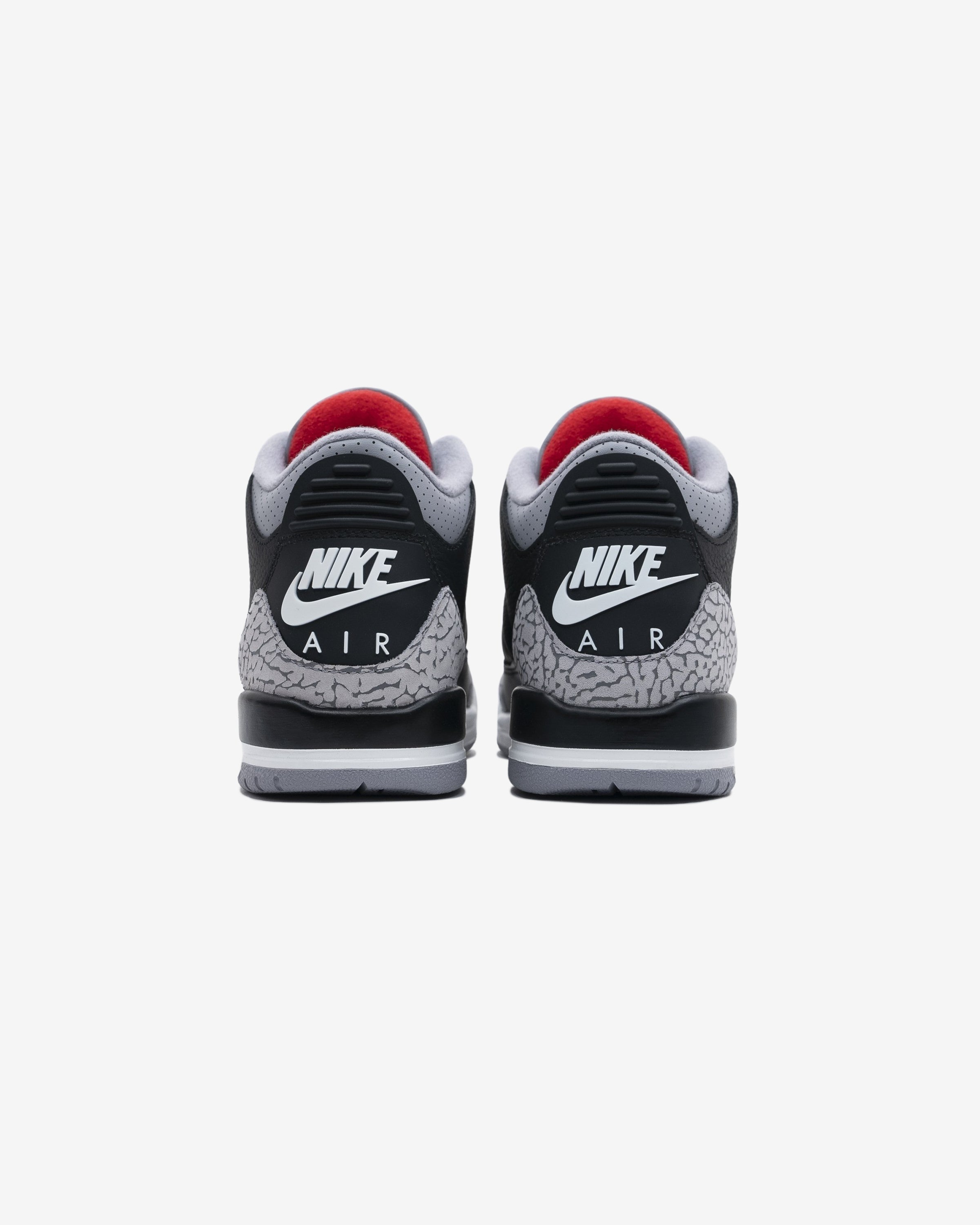 JORDAN GS AJ 3 RETRO - BLACK/ FIRERED/ CEMENTGREY