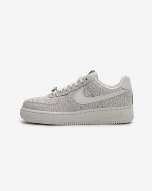 NIKE WOMEN'S AIR FORCE 1 '07 PRM - PHANTOM/ METALLICSILVER