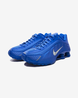 NIKE WOMEN'S SHOX R4 - RACERBLUE/ METALLICSILVER