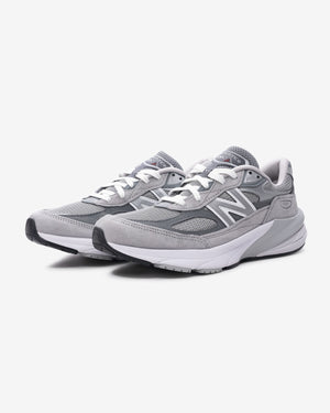 NEW BALANCE WOMEN'S MADE IN USA 990v6 - GREY