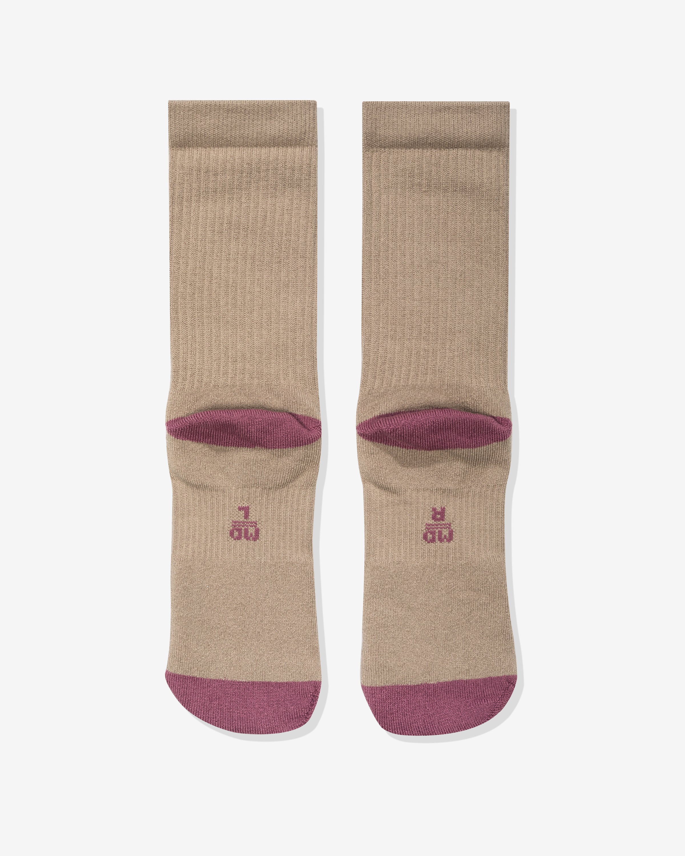 NIKE NRG X KIDS OF IMMIGRANTS CREW SOCKS - KHAKI – Undefeated