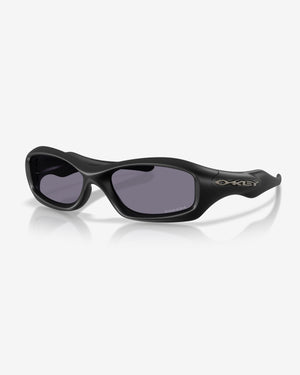 小物 MATTE BLACK OAKLEY MUZM FATCAT 2026 OAKLEY MUZM FATCAT - MATTE BLACK – Undefeated