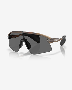 Oakley Satisfy Stunt Devil Sunglasses 茶色 OAKLEY X SATISFY STUNT DEVIL - MATTEBROWN/ SMOKE – Undefeated