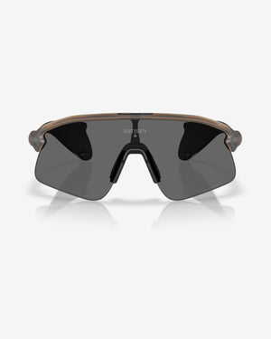 Oakley Satisfy Stunt Devil Sunglasses 茶色 OAKLEY X SATISFY STUNT DEVIL - MATTEBROWN/ SMOKE – Undefeated