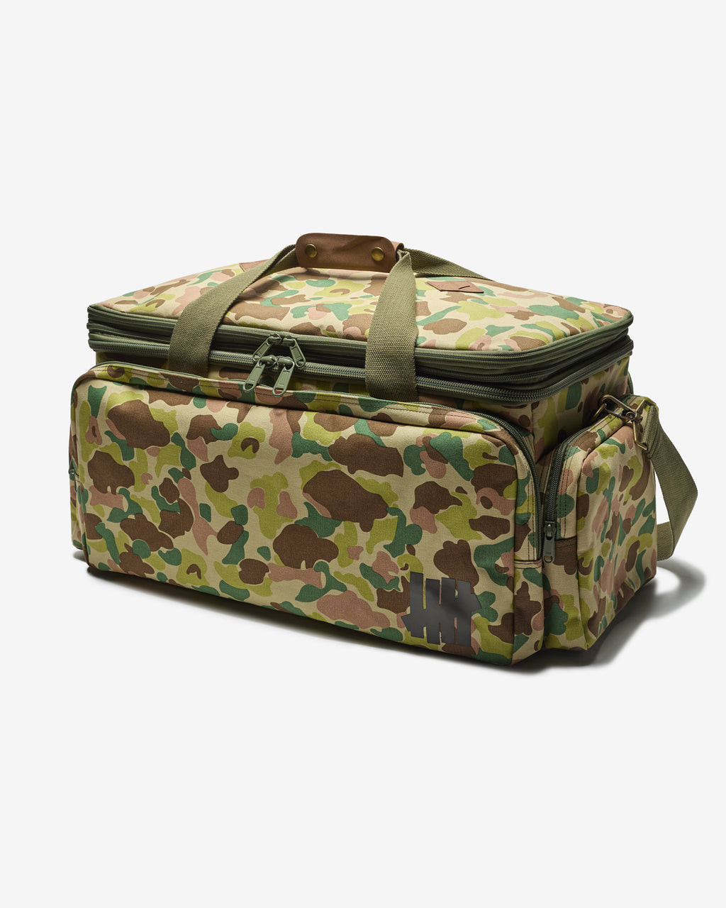 UNDEFEATED DUCK CAMO DUFFLE - DUCK CAMO - UNDEFEATED DUCK CAMO DUFFLE - DUCK CAMO