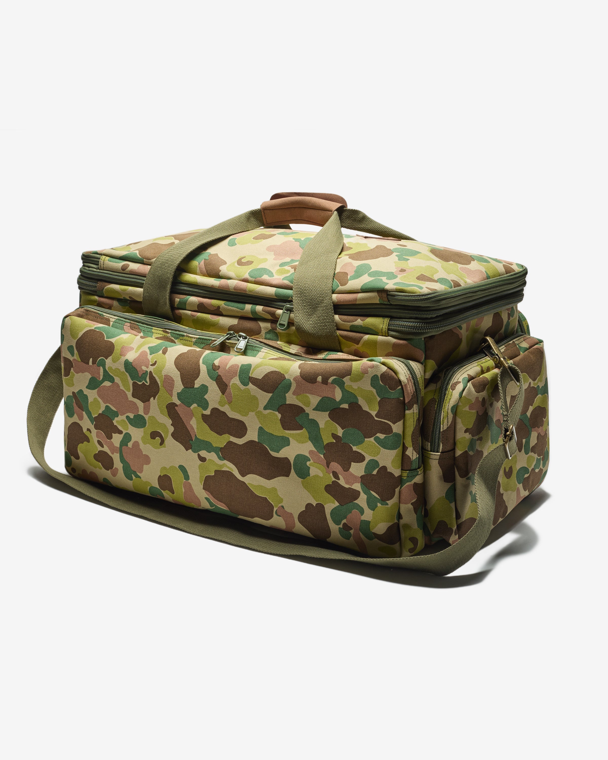 UNDEFEATED DUCK CAMO DUFFLE - DUCK CAMO