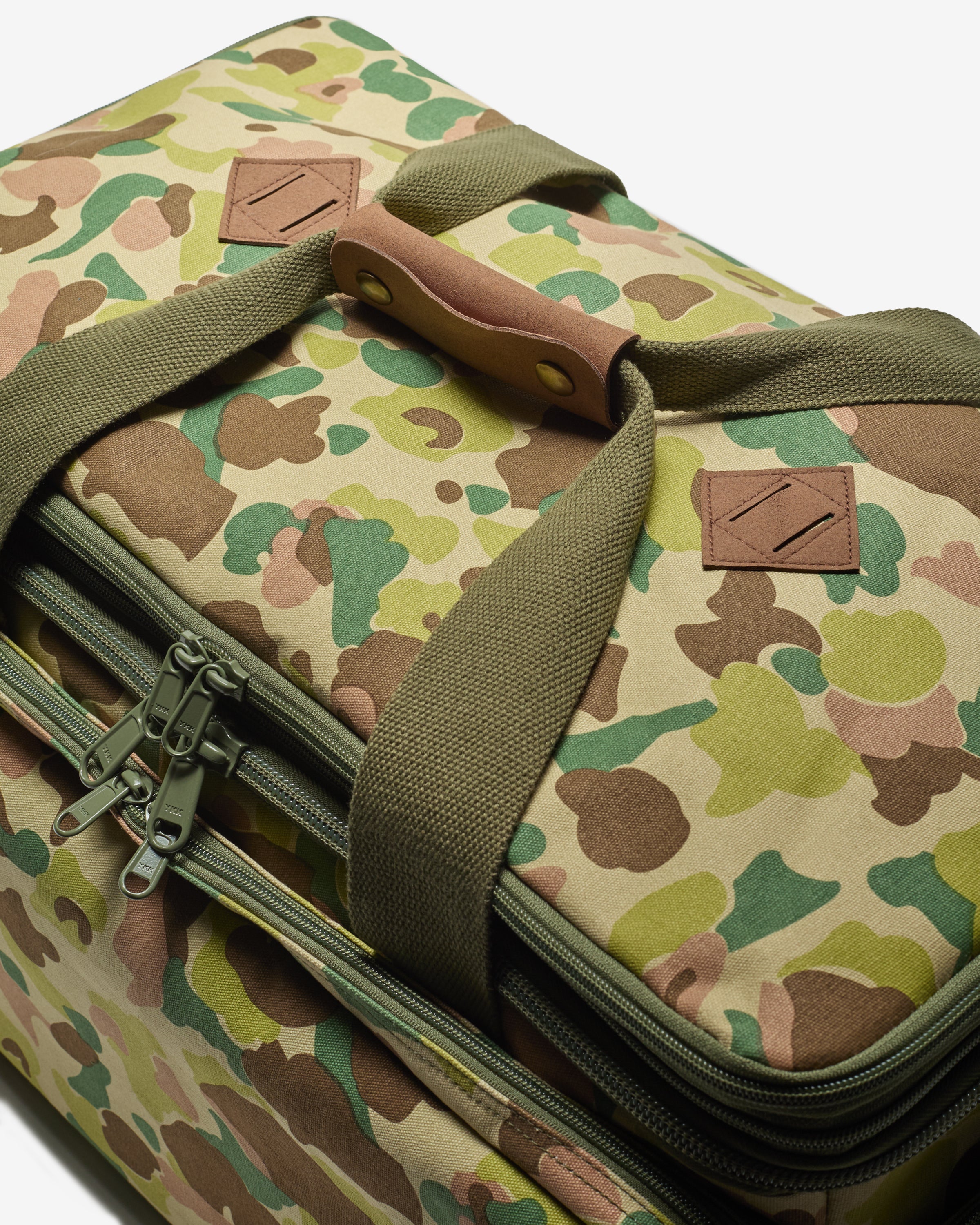 UNDEFEATED DUCK CAMO DUFFLE - DUCK CAMO
