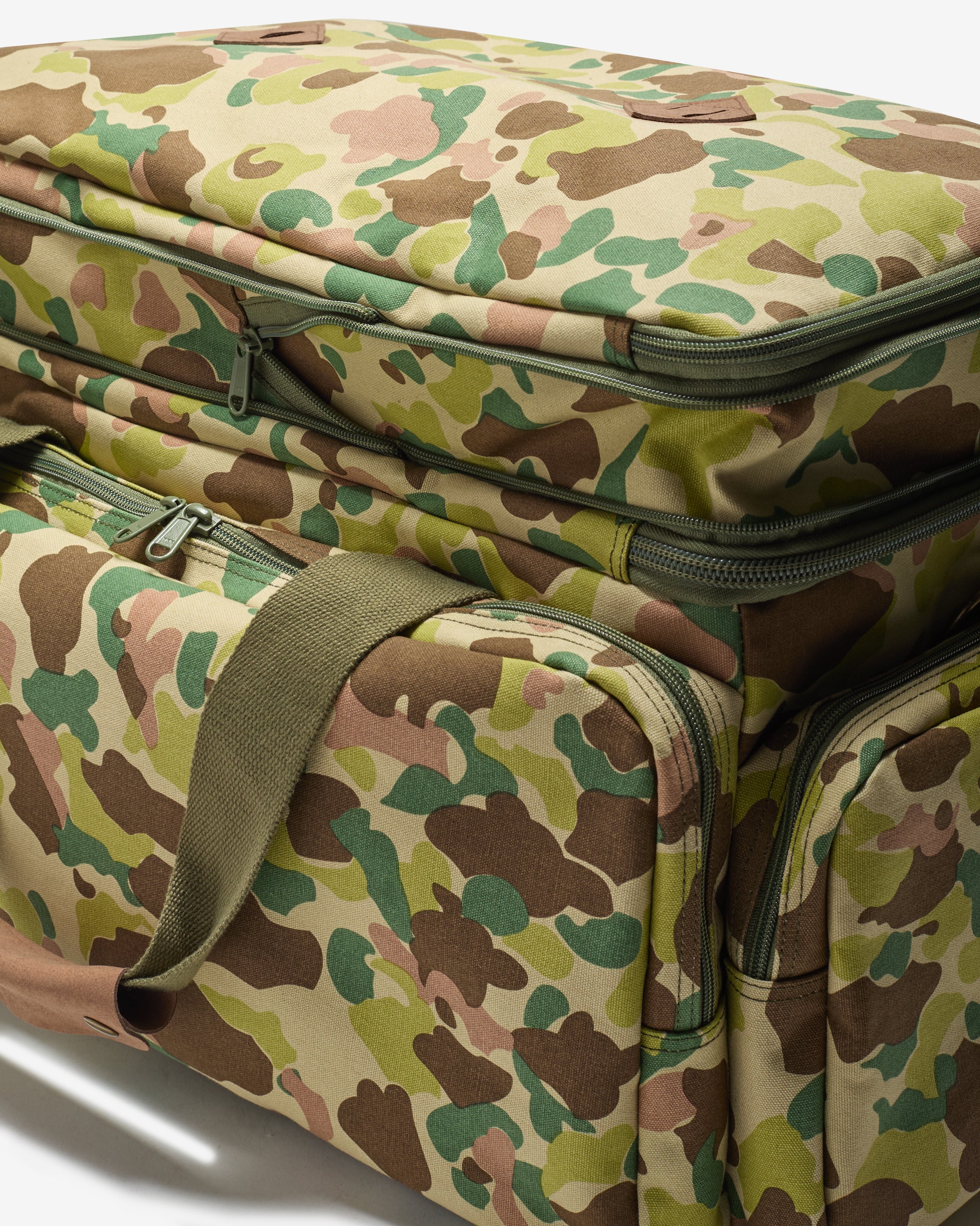 UNDEFEATED DUCK CAMO DUFFLE - DUCK CAMO