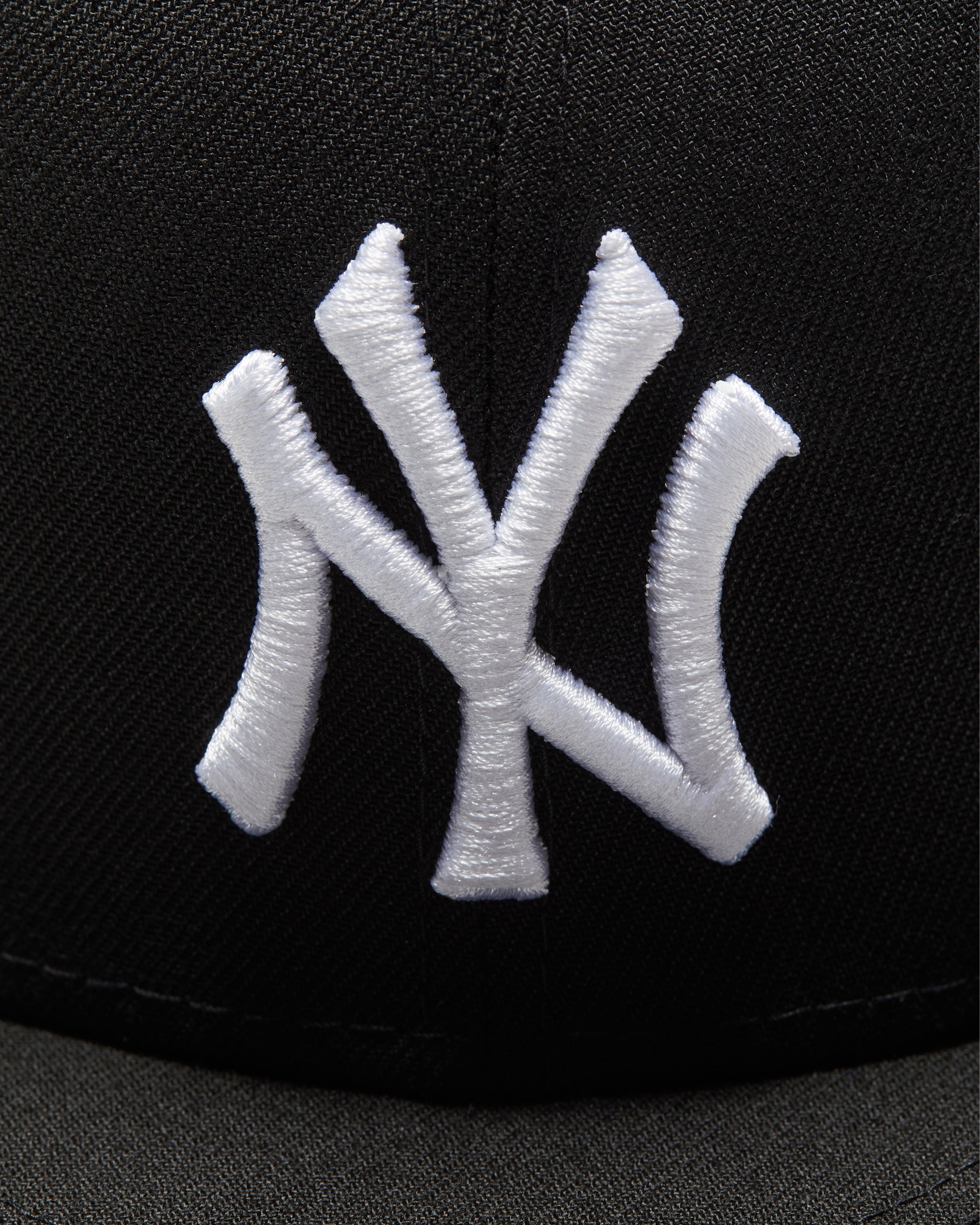 UNDEFEATED X NEW ERA NY YANKEES 59FIFTY FITTED - BLACK