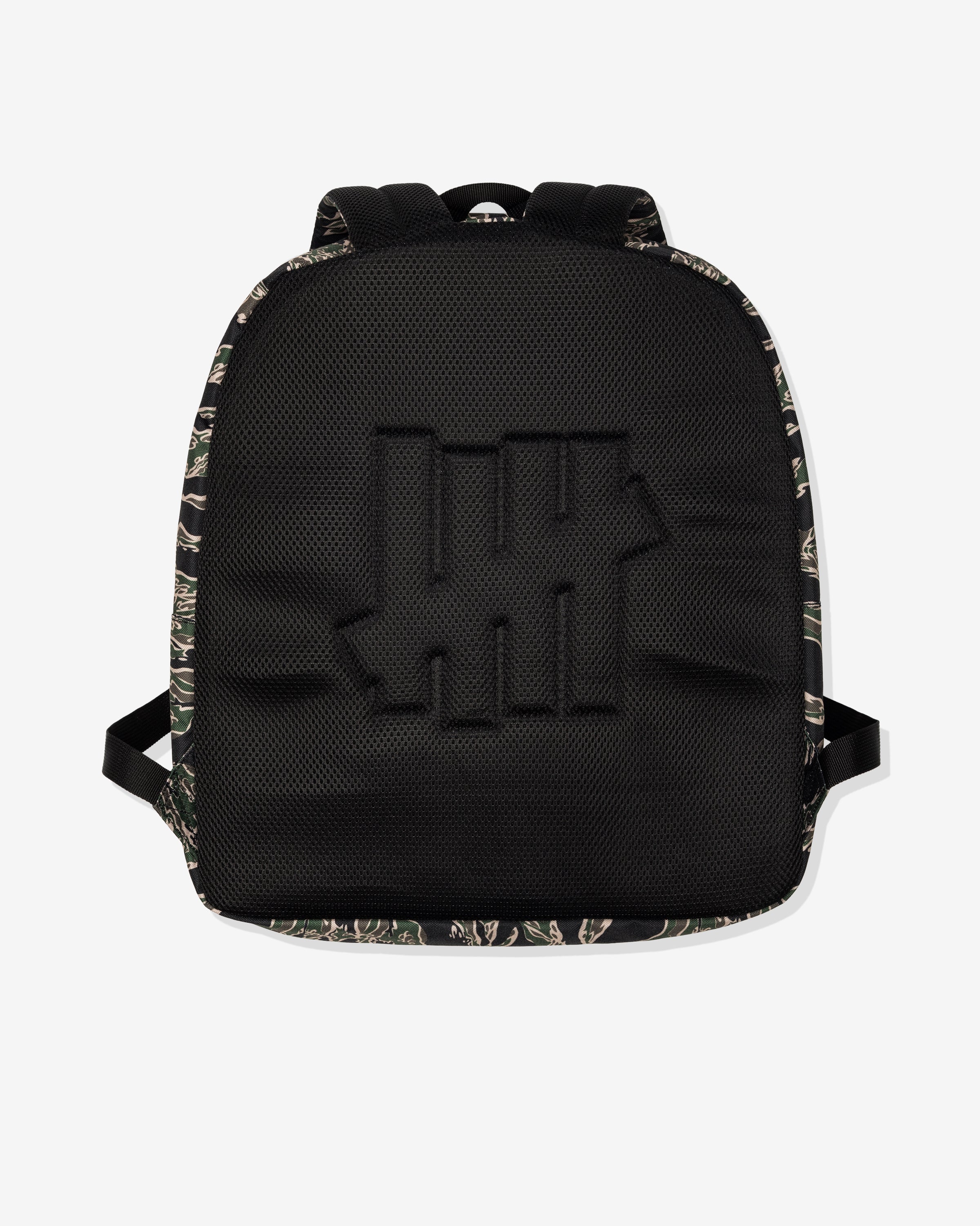 UNDEFEATED OVERSIZED BACKPACK – Undefeated