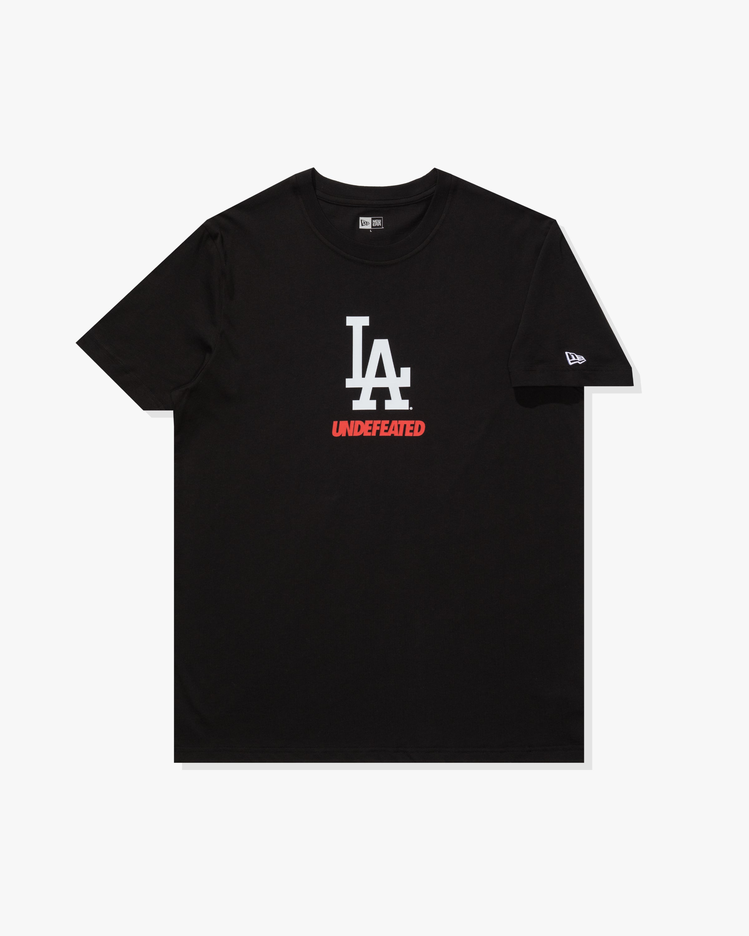 UNDEFEATED X NE X DODGERS STACKED LOGO S/S TEE – Undefeated
