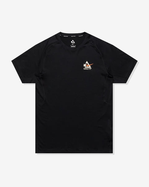 UACTP X NIKE NRG DF SLIM SS TOP - BLACK – Undefeated