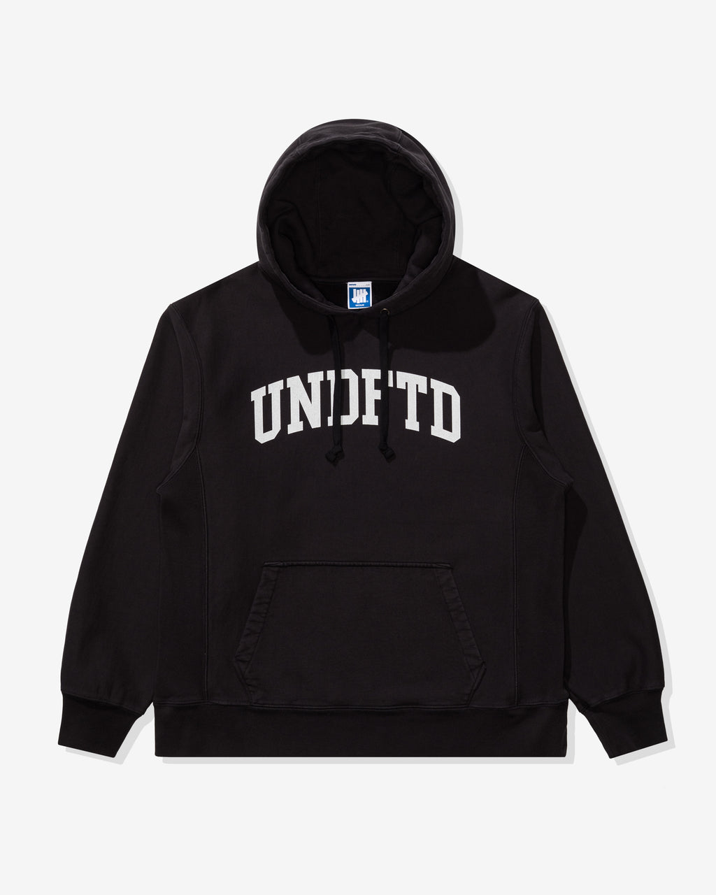 UNDEFEATED ARCH PULLOVER HOOD - BLACK