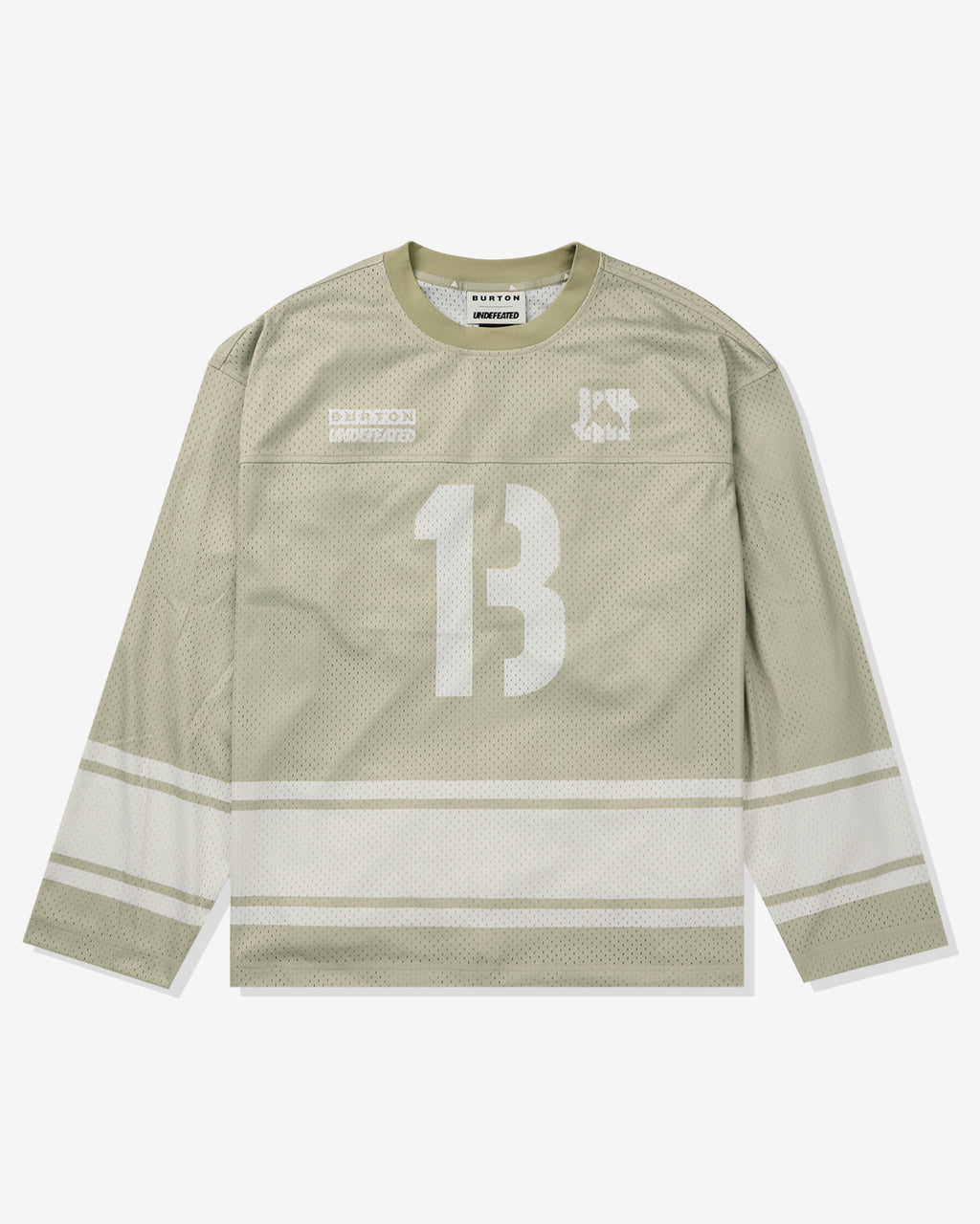 UNDEFEATED X BURTON – Undefeated