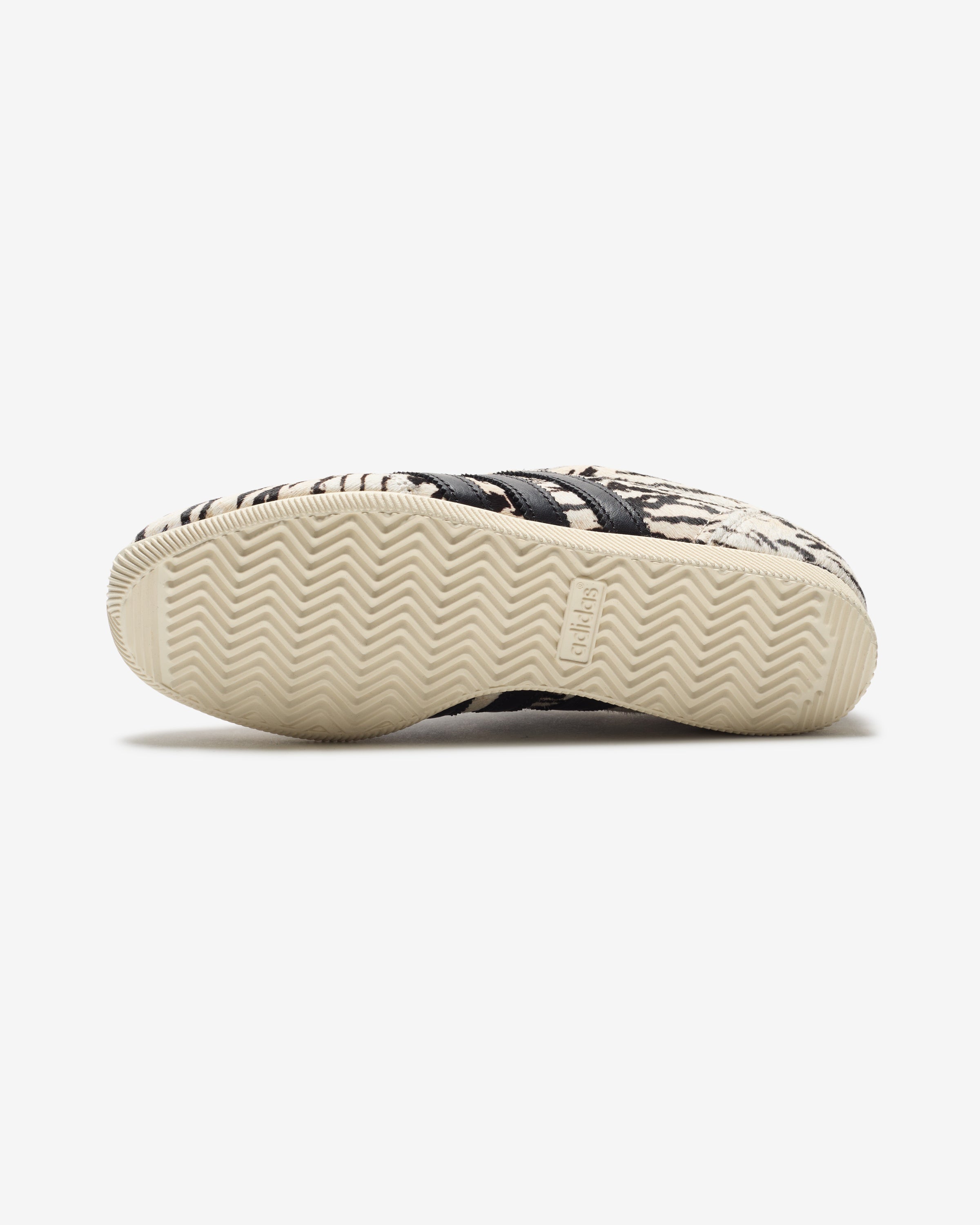 ADIDAS WOMEN'S JAPAN - OWHITE/ CBLACK