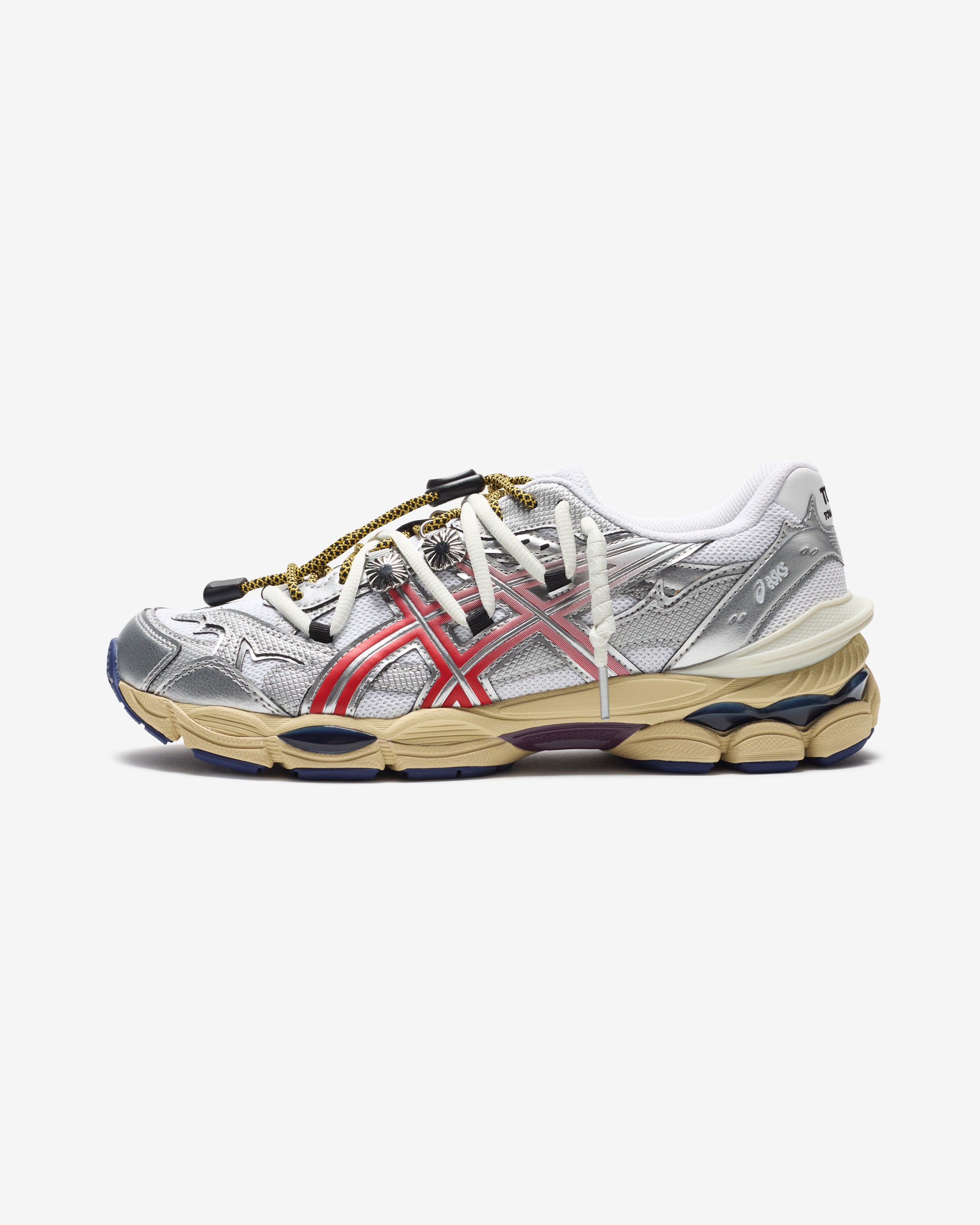 ASICS X TOGA GEL-CUMULUS 16 TG - WHITE/ RED/ PURE SILVER