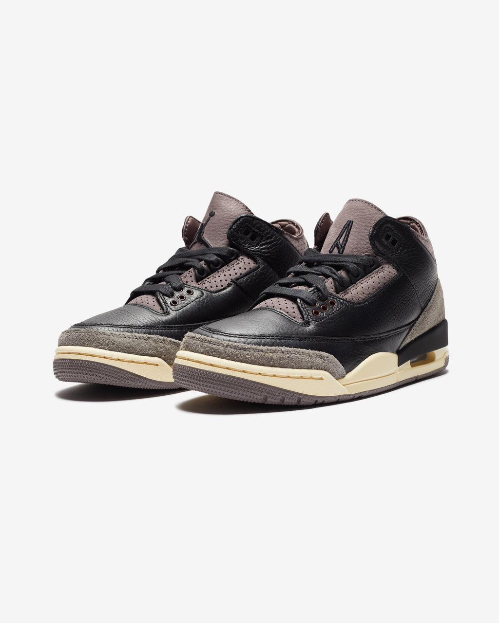 JORDAN X A MA MANIERE WOMEN'S AJ 3 RETRO - BLACK/ FLATPEWTER - JORDAN X A MA MANIERE WOMEN'S AJ 3 RETRO - BLACK/ FLATPEWTER