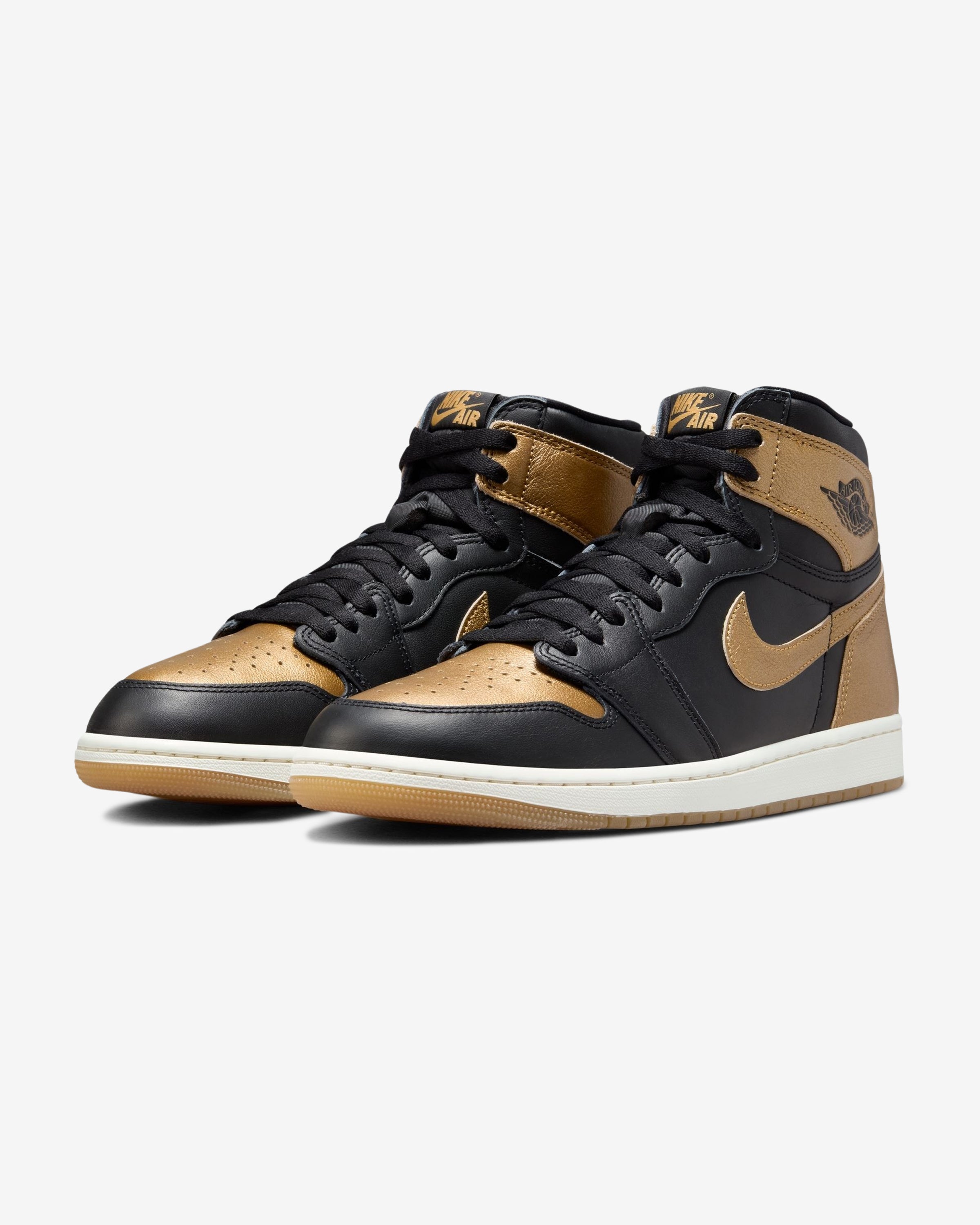 JORDAN AJ 1 RETRO HIGH OG BLACK METALLICGOLD SAIL Undefeated