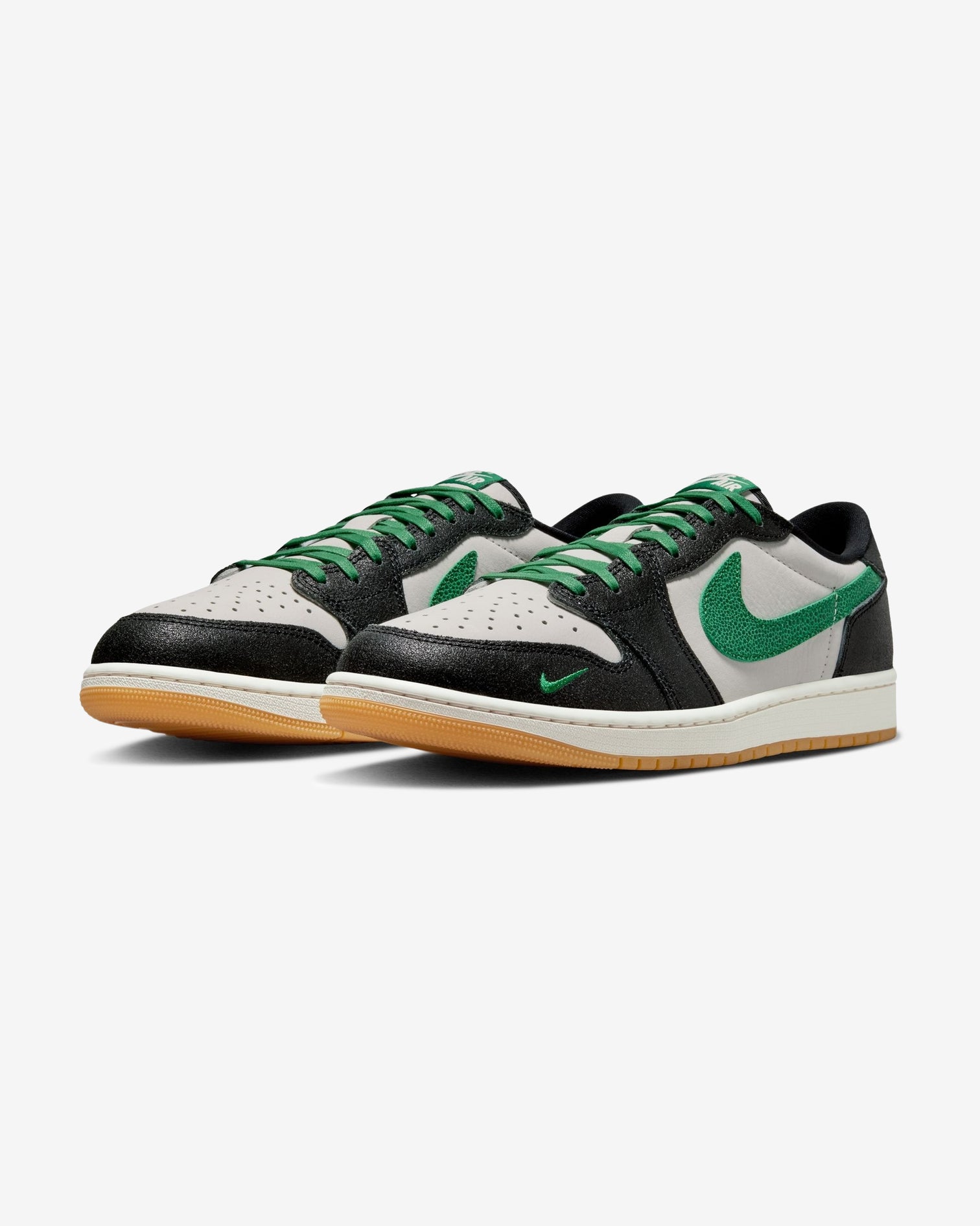 UNDEFEATED Nike Air Jordan 4 Deep Green