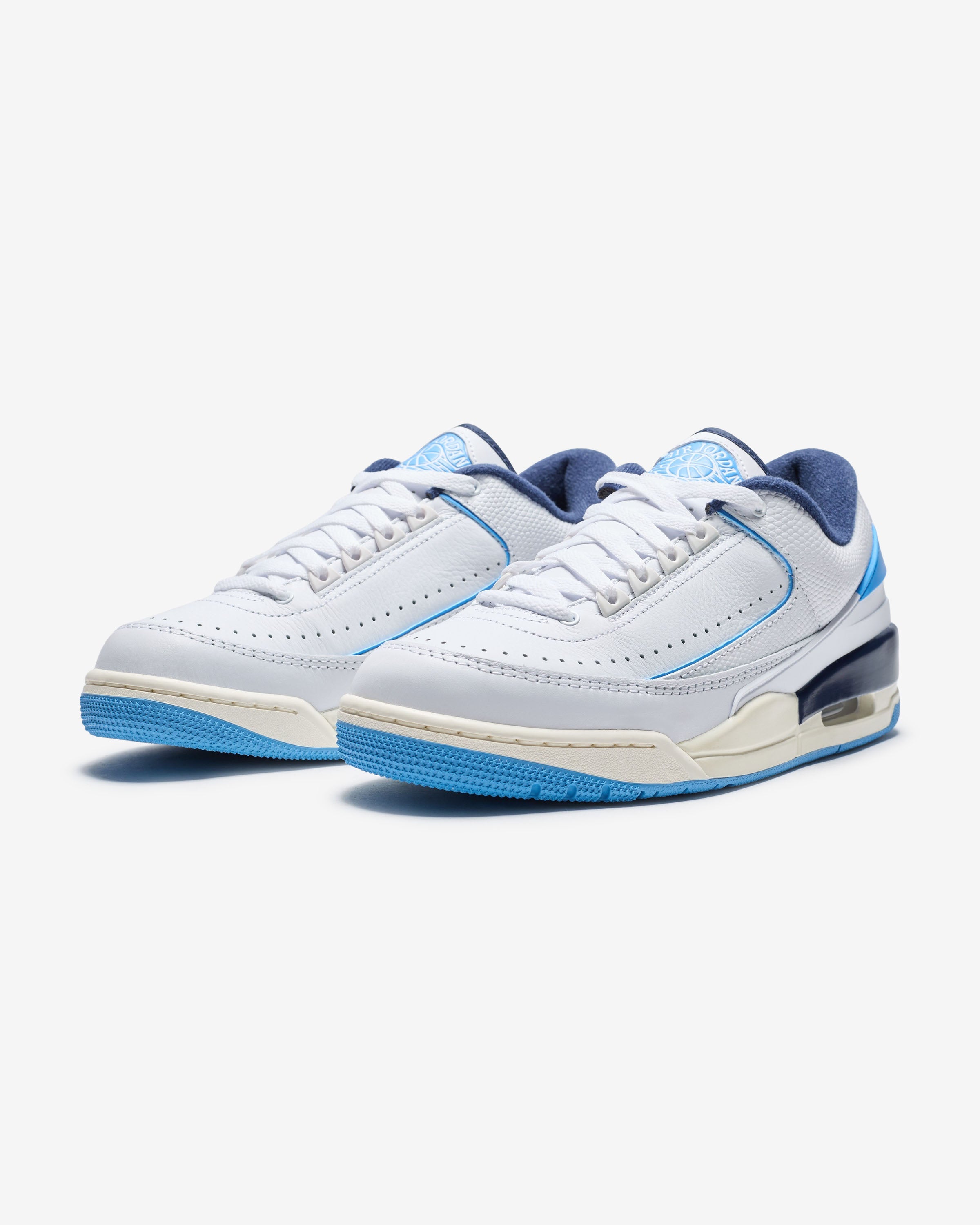 JORDAN AJ 2/3 - WHITE/ UNIVERSITYBLUE