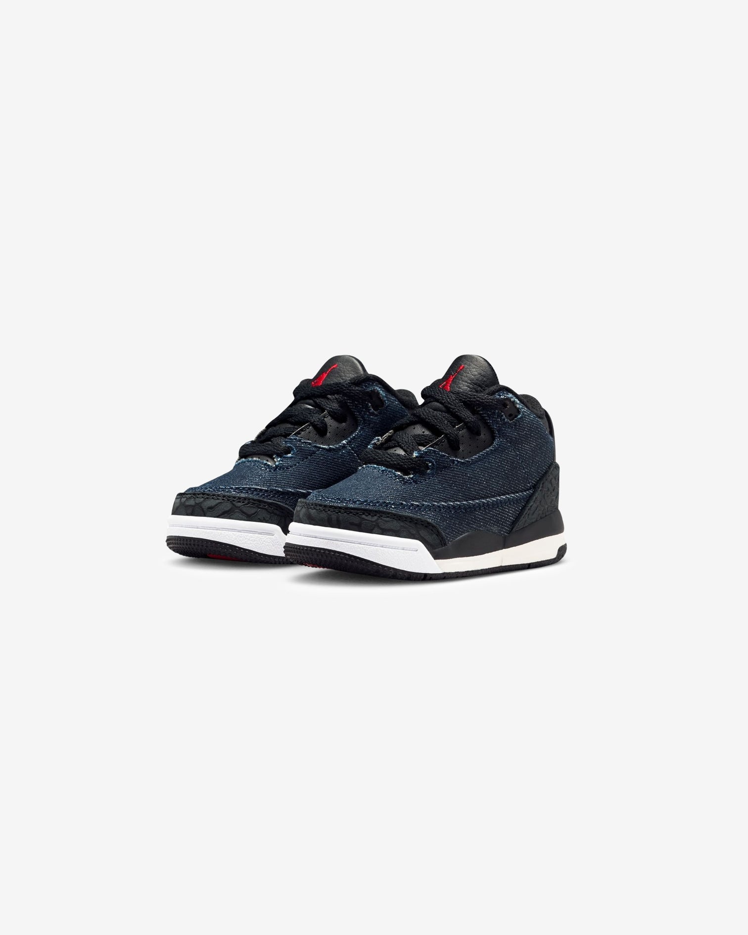 Nike – Undefeated