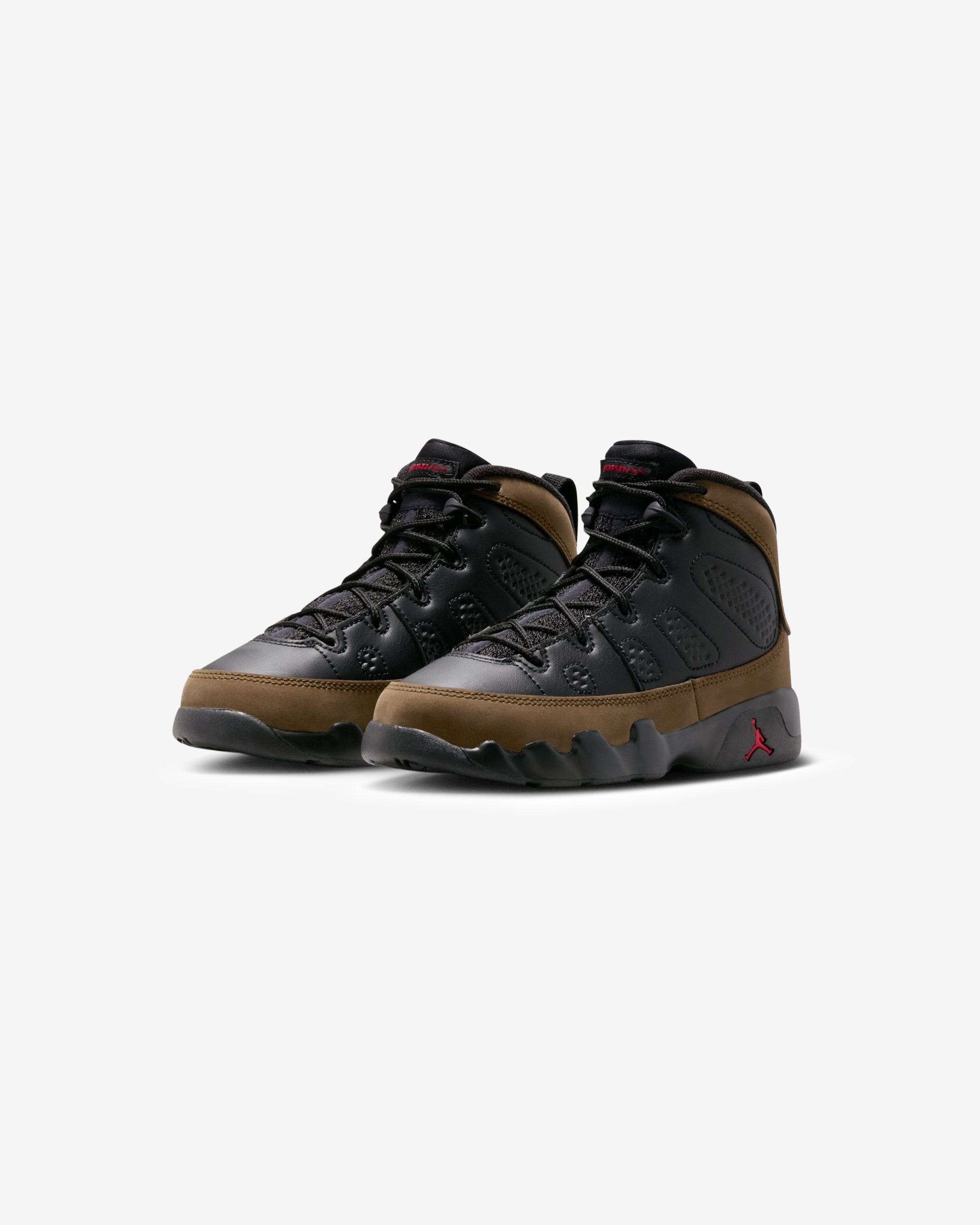 JORDAN PS AJ 9 RETRO - BLACK/ TRUERED/ LIGHTOLIVE