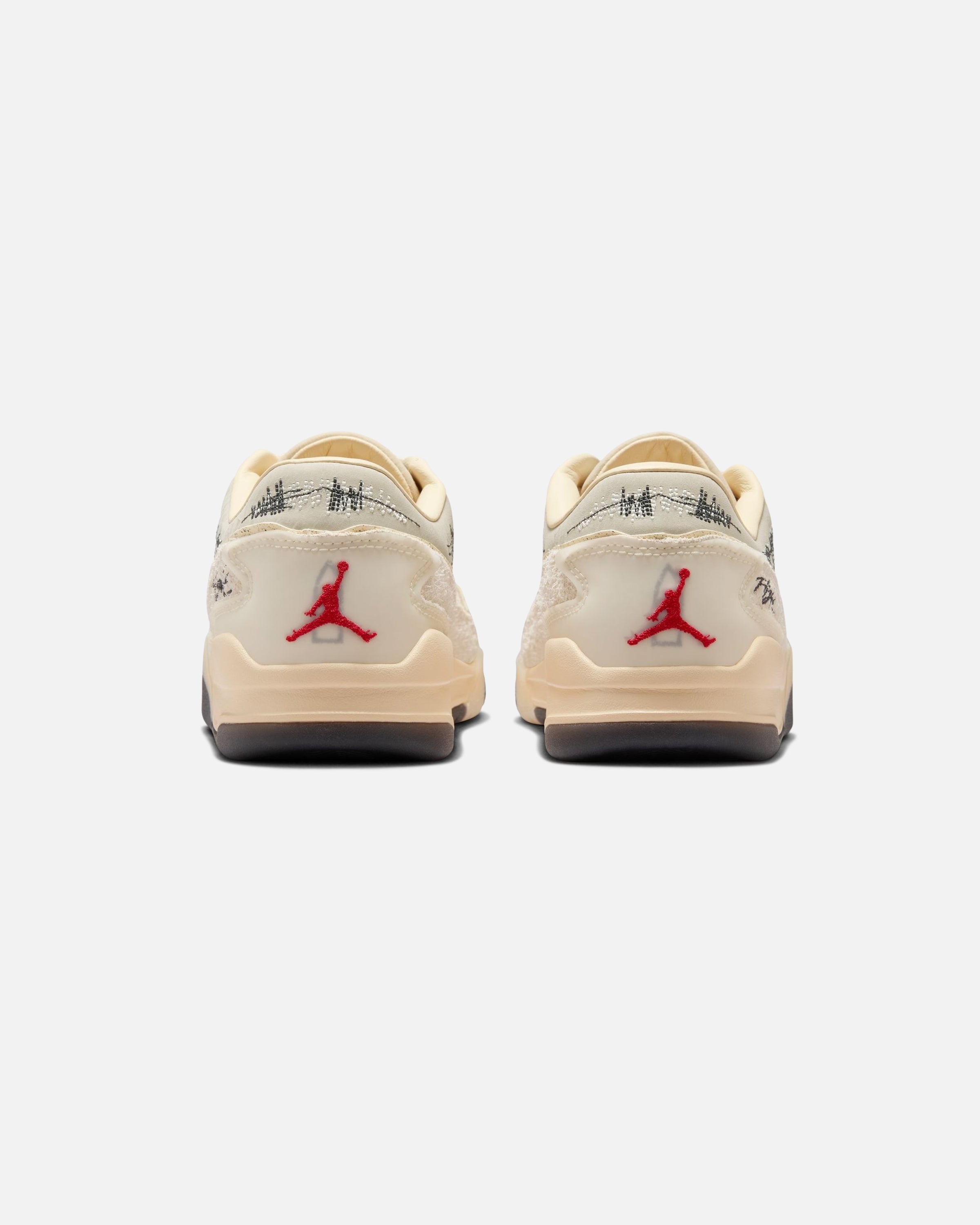 JORDAN X WDW WOMEN'S FLIGHT COURT - COCONUTMILK/ VARSITYRED