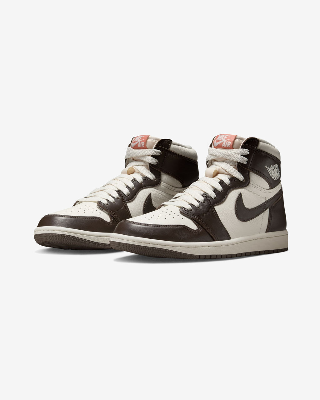 JORDAN WOMEN'S AJ 1 RETRO HIGH OG - BAROQUEBROWN/ SAIL - JORDAN WOMEN'S AJ 1 RETRO HIGH OG - BAROQUEBROWN/ SAIL