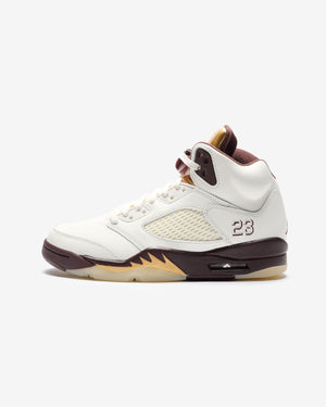 JORDAN WOMEN'S AJ 5 RETRO - EARTH/ METALLICGOLD