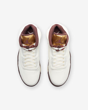 JORDAN WOMEN'S AJ 5 RETRO - EARTH/ METALLICGOLD