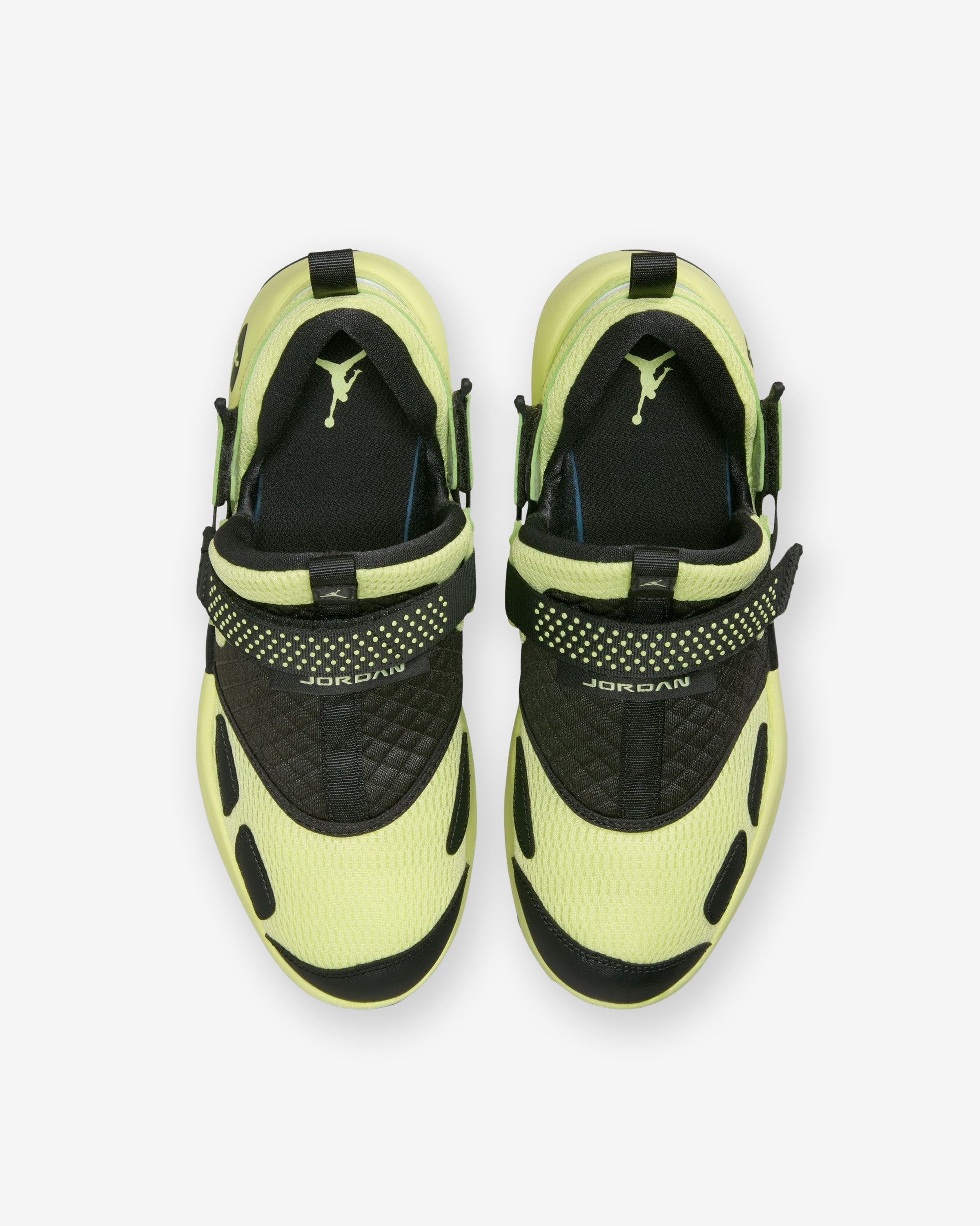JORDAN WOMEN'S TRUNNER LX - LUMINOUSGREEN