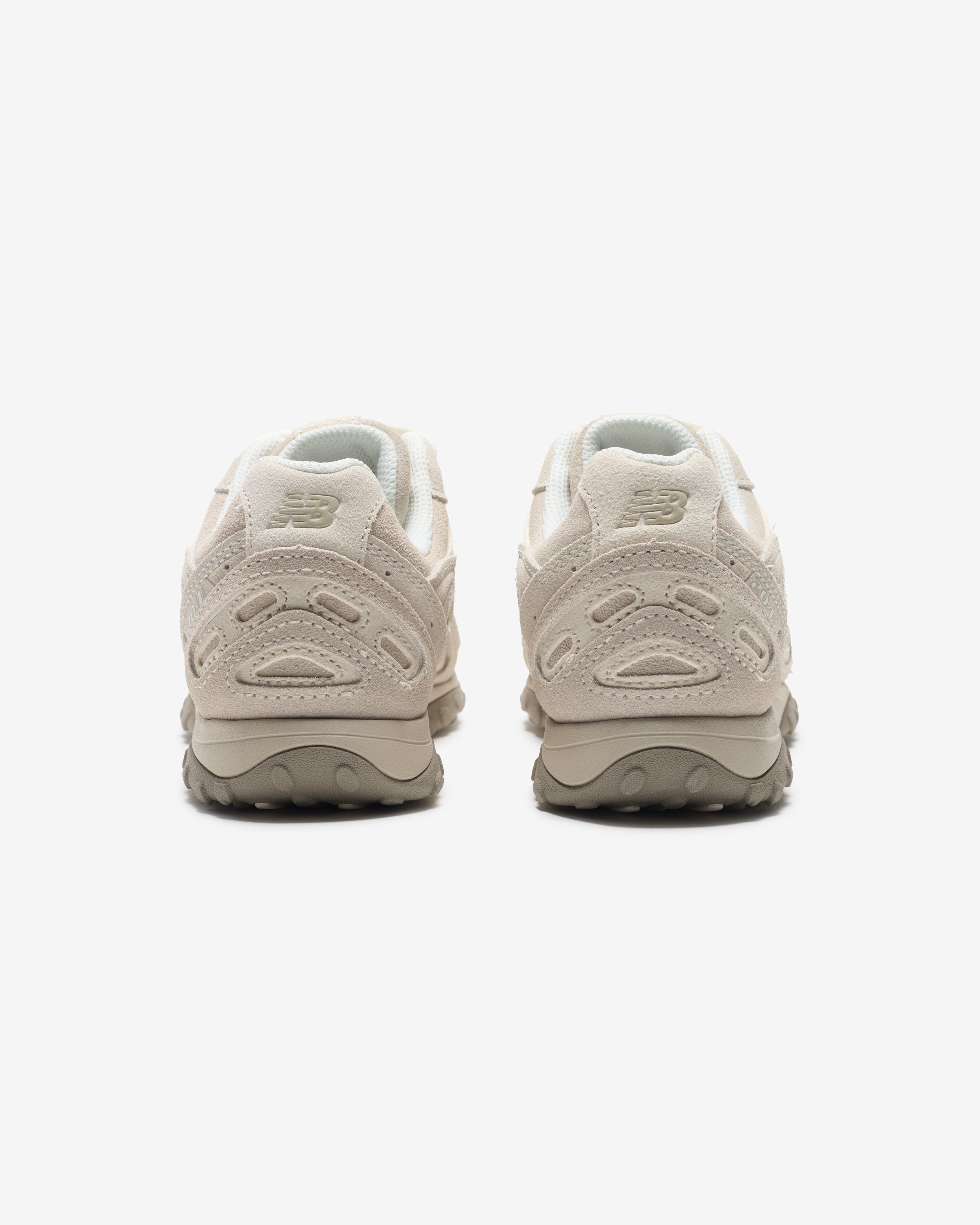NEW BALANCE 204L - TIMBERWOLF/ LINEN – Undefeated